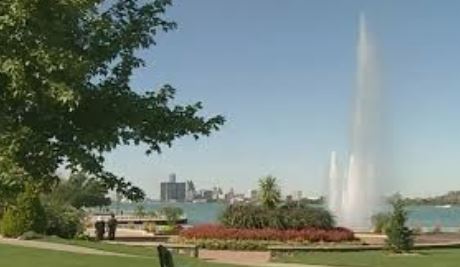 Windsor Ontario Memorial Peace Fountain